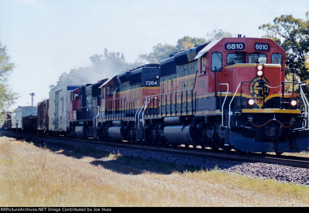 BNSF 6810 West